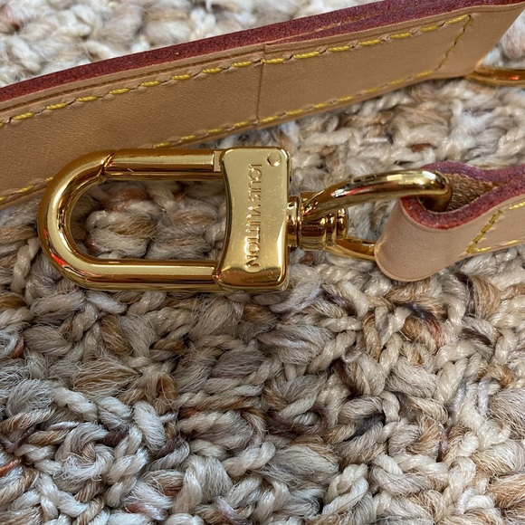 Authentic Louis Vuitton adjustable strap - Picture 8 of 9